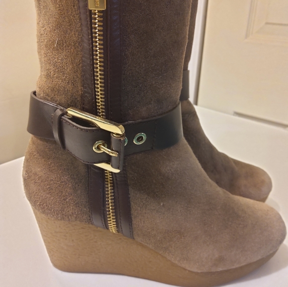 Michael Kors Wedge Boots - Picture 2 of 8